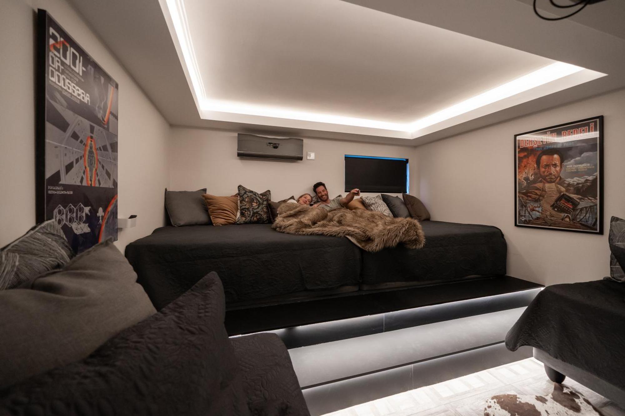 The Lookout - Panoramic 4 Bedroom House With Free Wifi And Pool ケープタウン エクステリア 写真